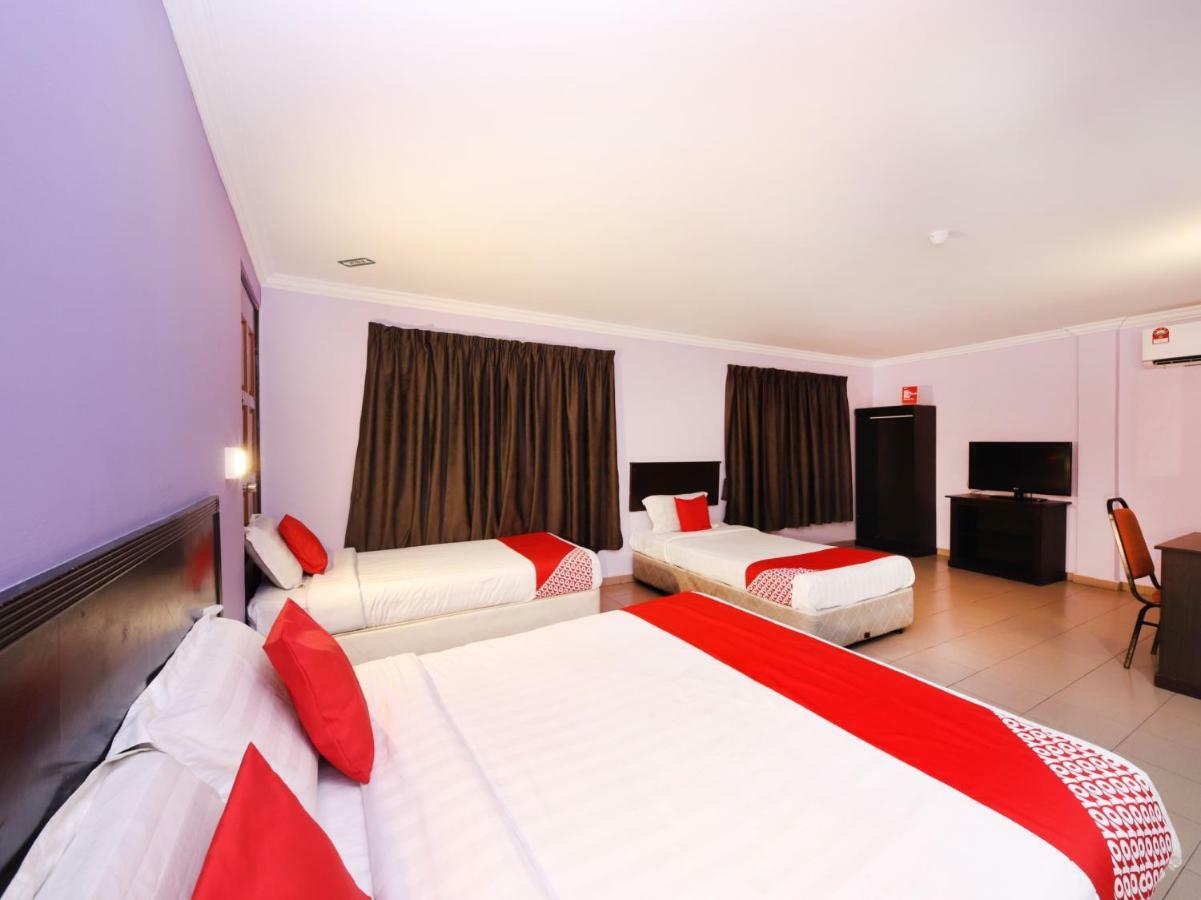 Super Oyo 473 Comfort Hotel 2 Klang Bagian luar foto